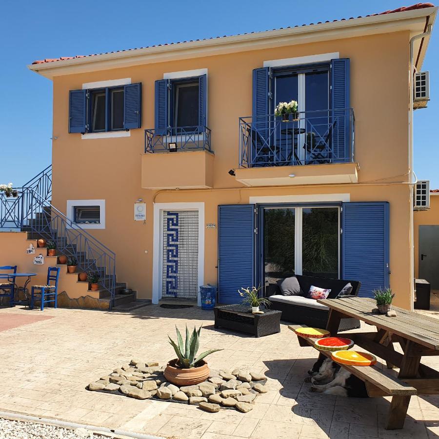 Villa Finiki Messinia Upstairs מראה חיצוני תמונה