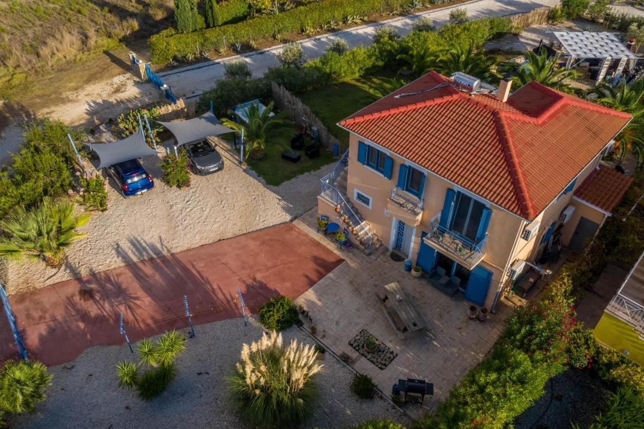 Villa Finiki Messinia Upstairs מראה חיצוני תמונה