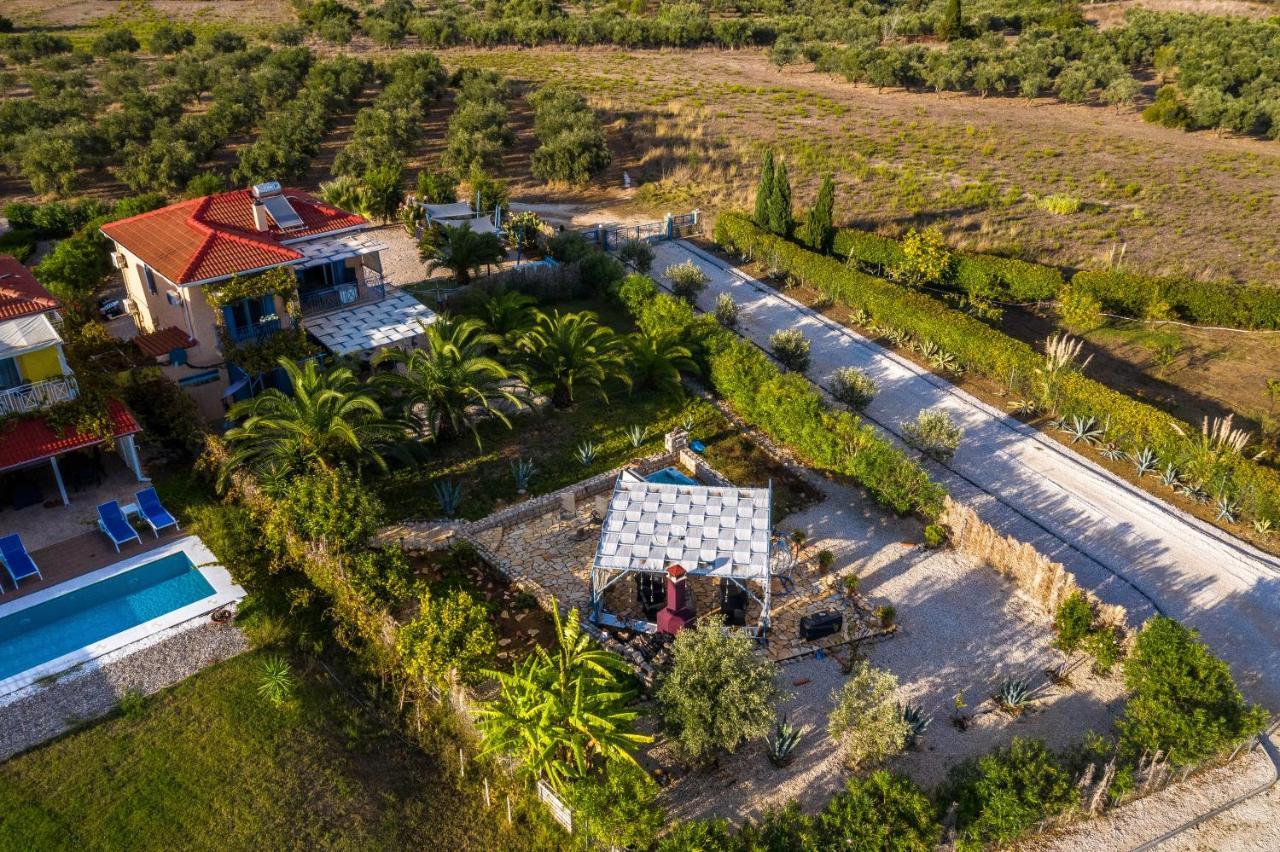 Villa Finiki Messinia Upstairs מראה חיצוני תמונה