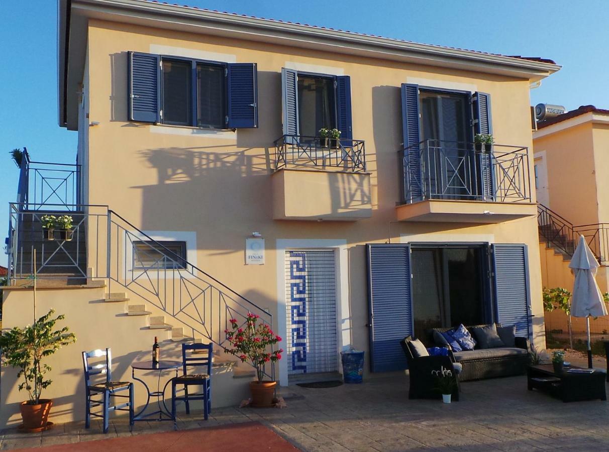 Villa Finiki Messinia Upstairs מראה חיצוני תמונה